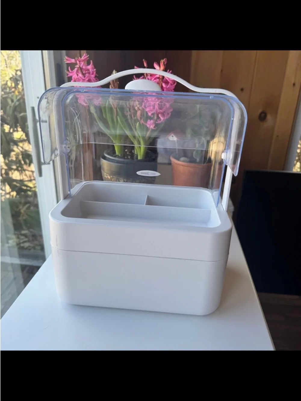 White Stackable Cosmetic & Jewelry Organizer with Clear Lid